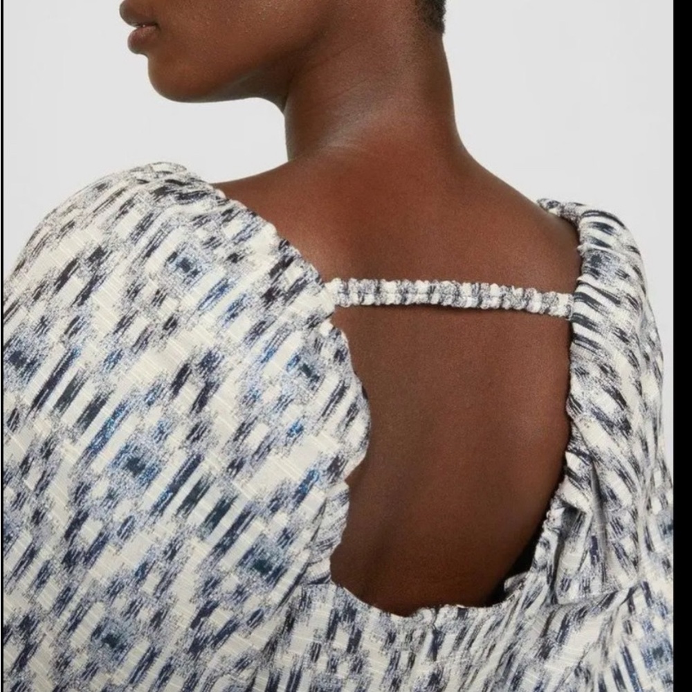 Chic Monochrome Patterned Mini Dress - Picture 3 of 6